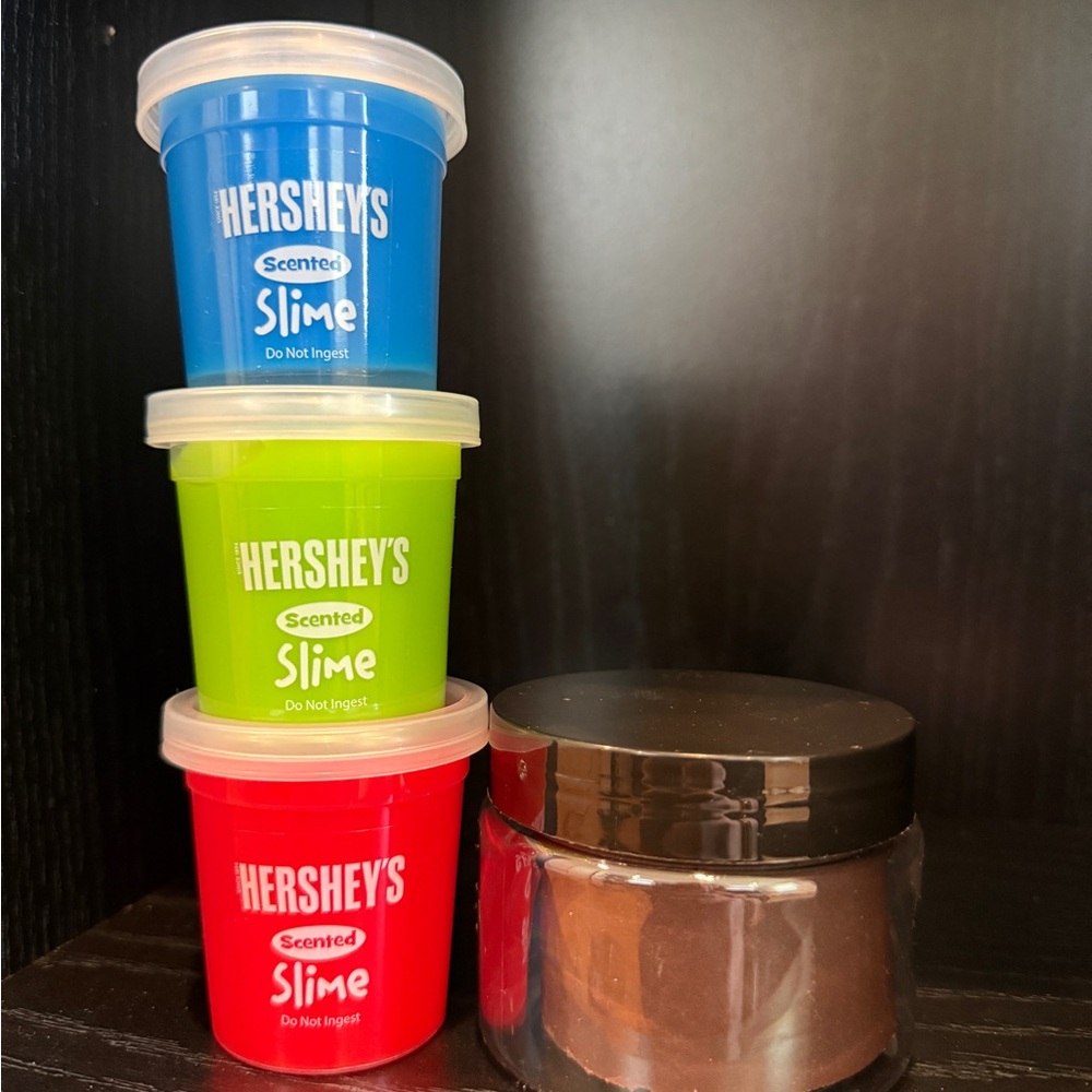 HERSHEY'S Scented Slime Trio & scented dough (unbranded)